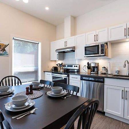 Apartmán The Mac Shack By Revelstoke Vacations Exteriér fotografie